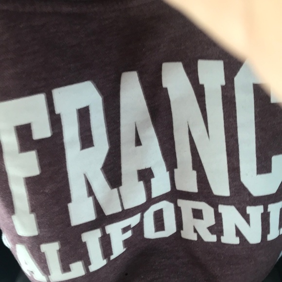 Meet your Posher, Isabelle - Picture 1 of 1